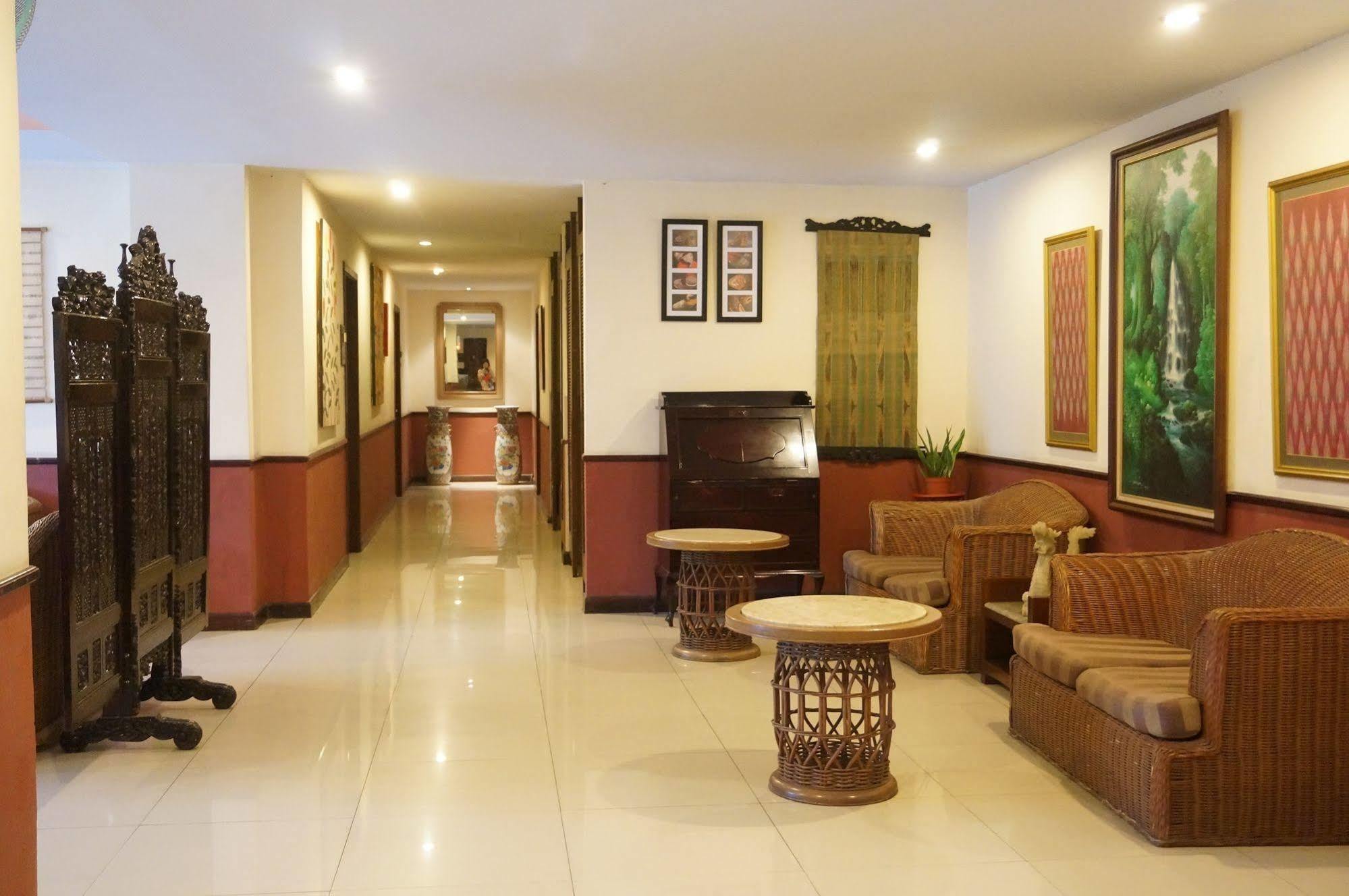 Reddoorz @ Losari 3* Makassar