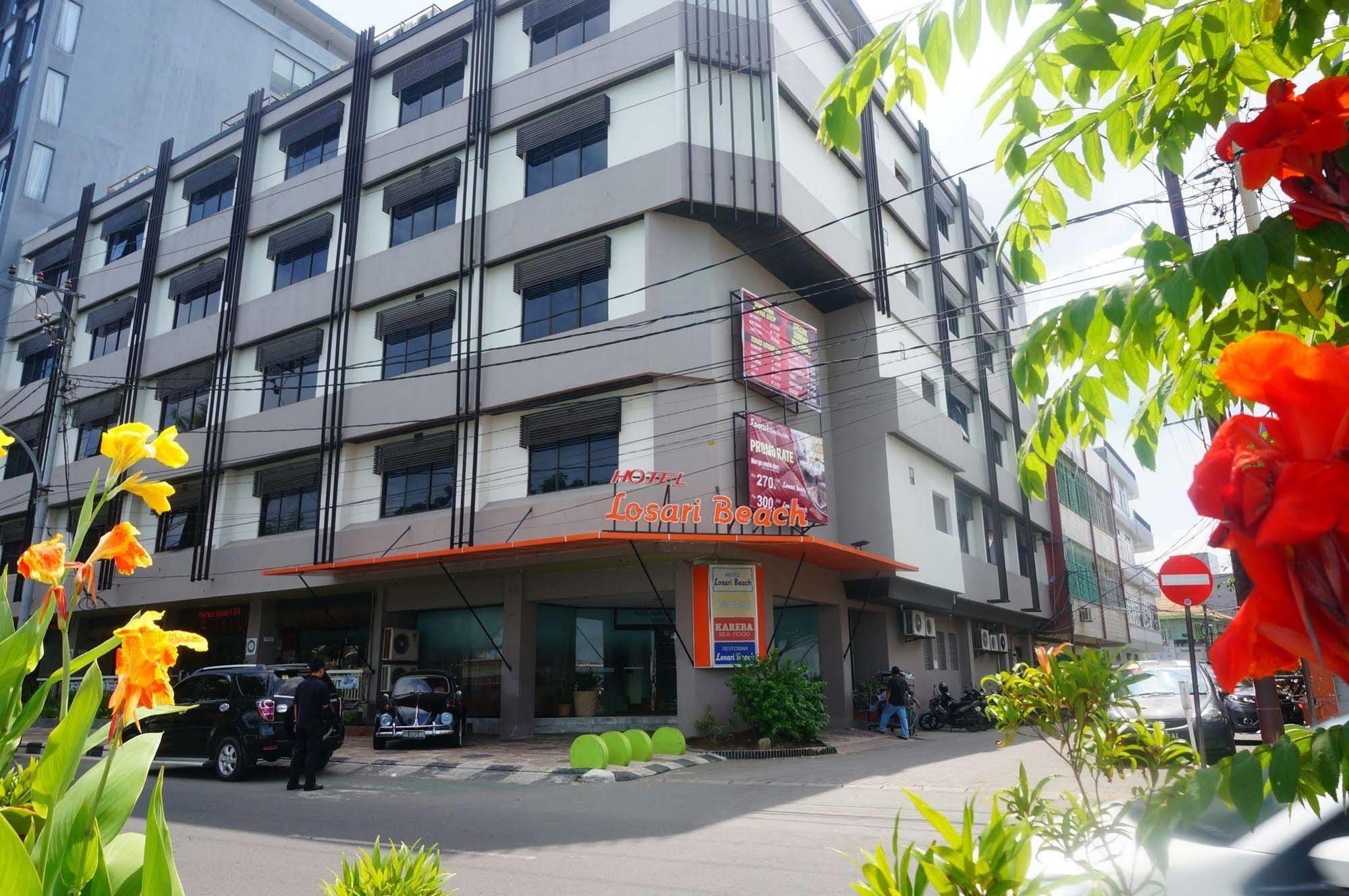 Reddoorz @ Losari 3* Makassar