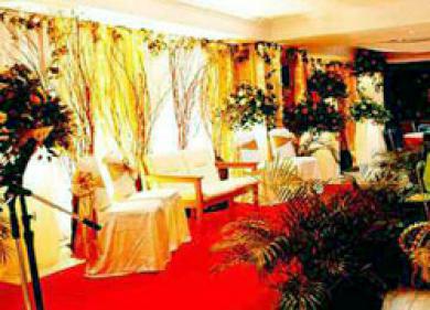 Reddoorz @ Losari Hotel 3*